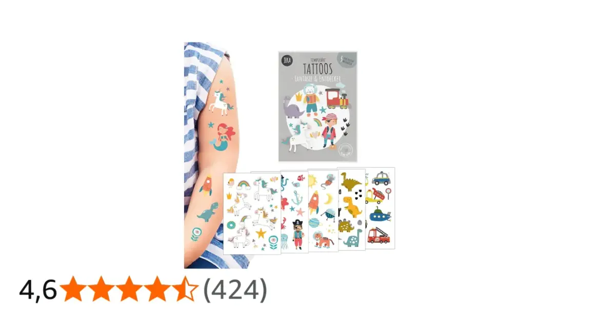 Ausgefallene Tattoos für Kinder: Ein Arm mit temporären Tattoos von Raketen, Einhörnern und Meerjungfrauen. Die Packung zeigt weitere Motive wie Dinosaurier und Piraten.