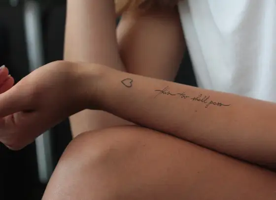 Tattoo Alkoholabstinenz - Finde dein starkes Motiv & Studio